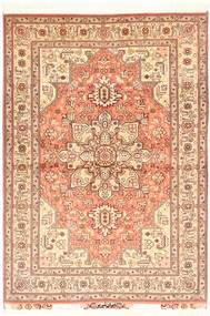 Tabriz 50 Raj Matta 103X151 Äkta Orientalisk Handknuten Ljusbrun/Ljusrosa/Mörkbeige (Ull/Silke, Persien/Iran)